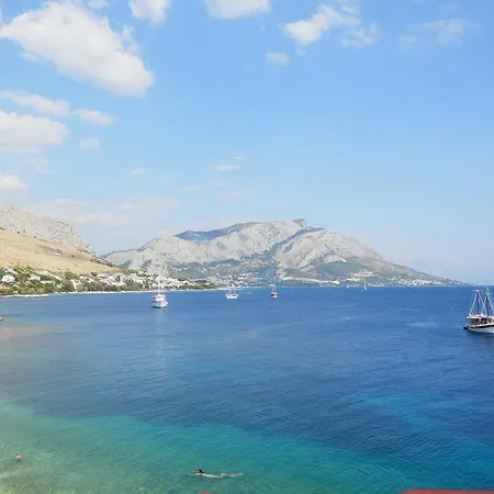Rica Διαμέρισμα Omiš