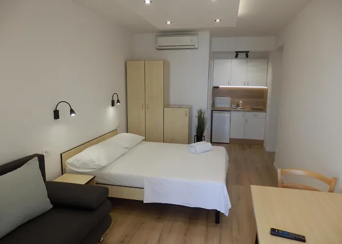 Rica Apartman *