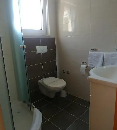 Rica Apartman *