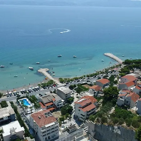 Rica Appartement *