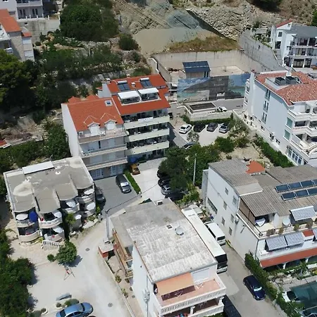 Rica Appartement *