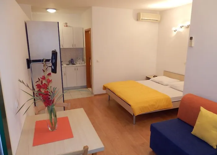 Rica Apartmán *
